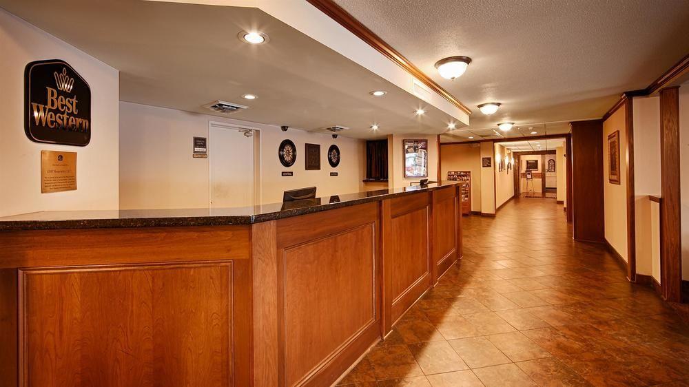 Best Western Plus & Conference Center La Porte