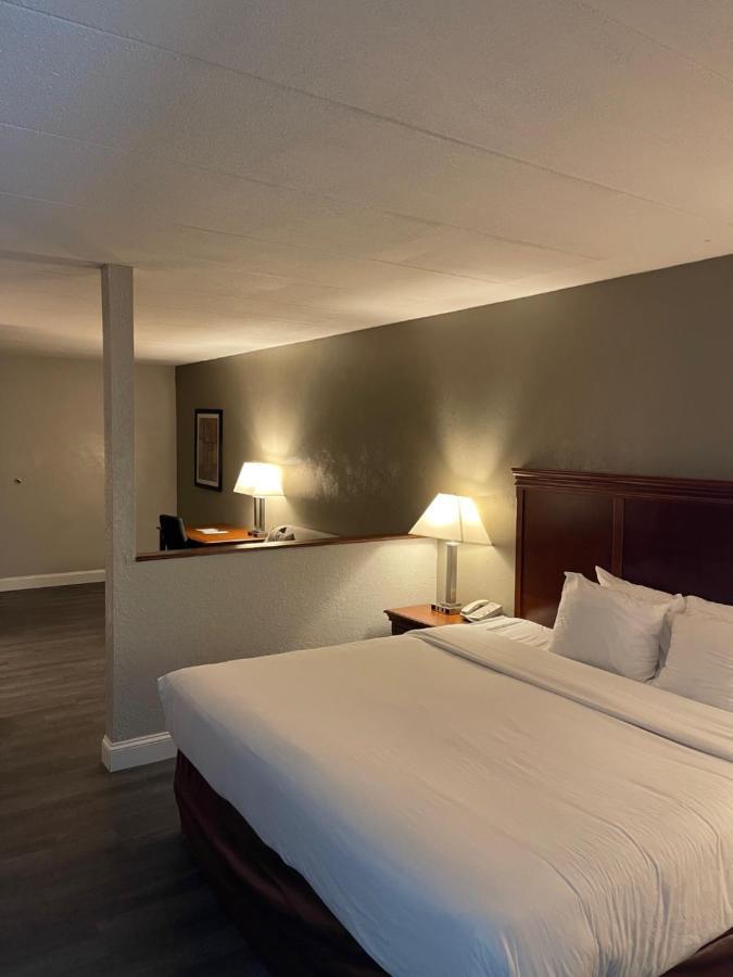 Hotel Best Western Plus & Conference Center 3*